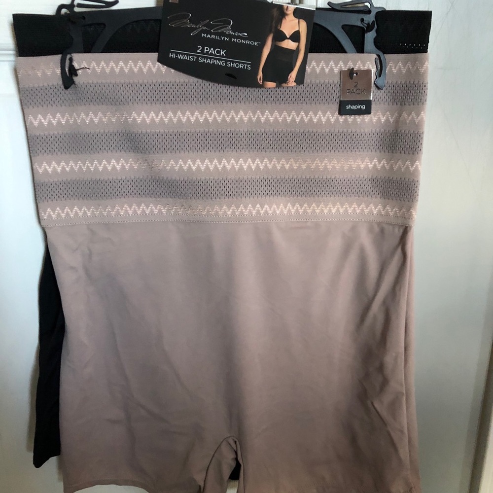 2 pack high-waist shipping shorts